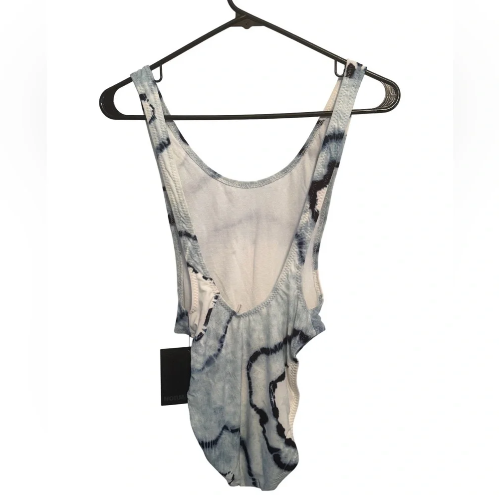NEW Norma Kamali Marissa Tie Dye One Piece Swimsuit Size XS Blue White - Picture 3 of 9